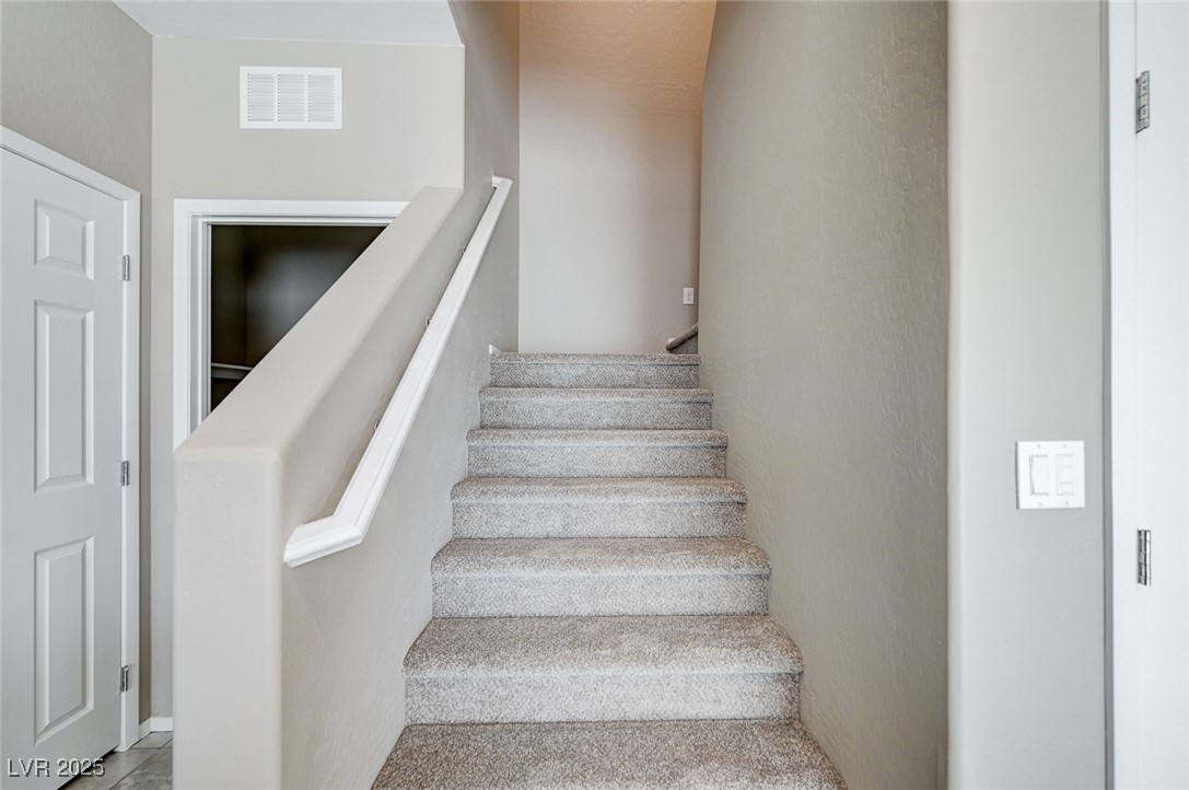 2585 Amazing Meadows Avenue 1006