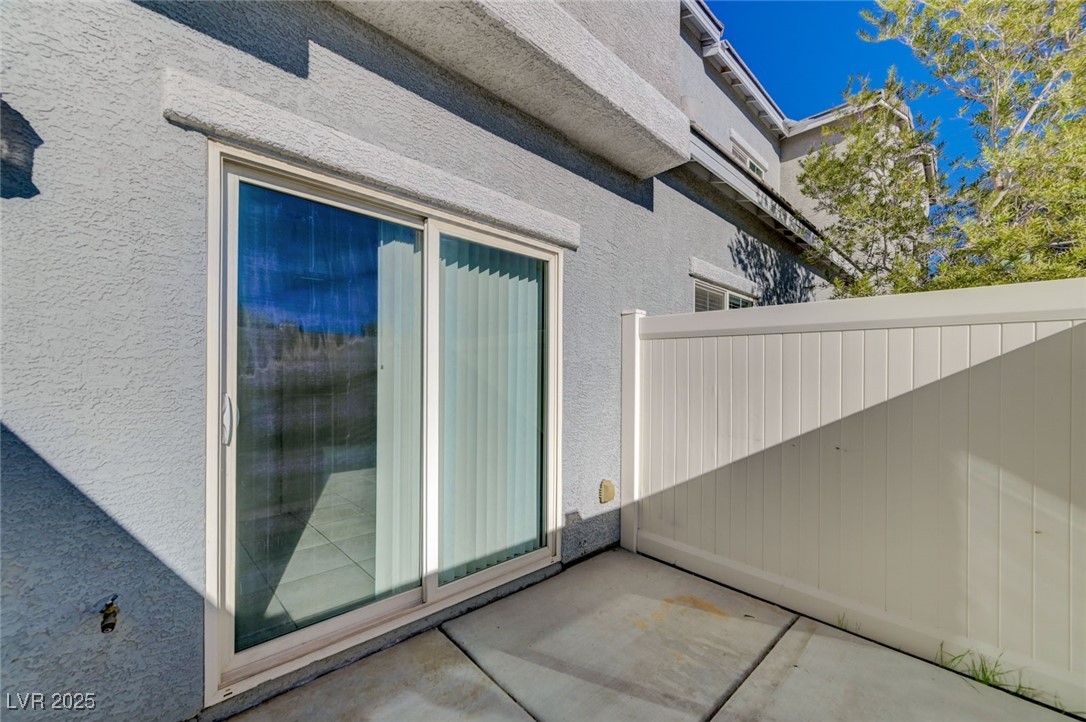 2585 Amazing Meadows Avenue 1006