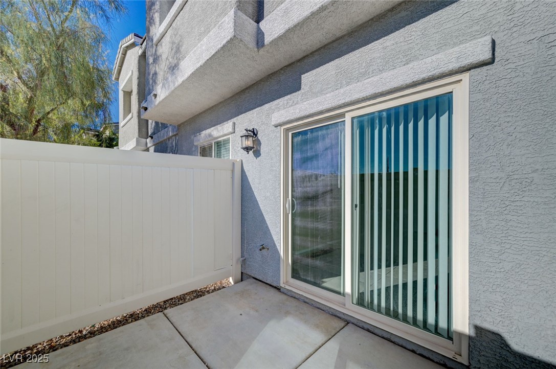 2585 Amazing Meadows Avenue 1006