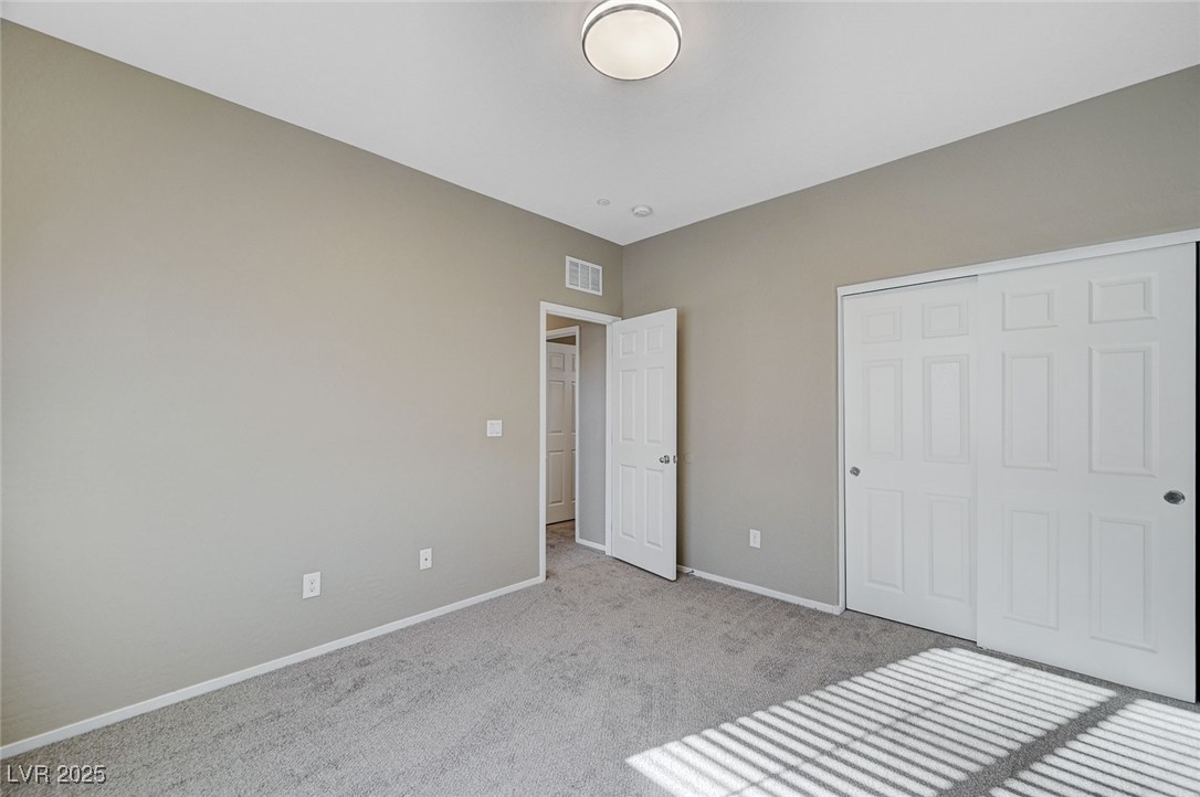 2585 Amazing Meadows Avenue 1006