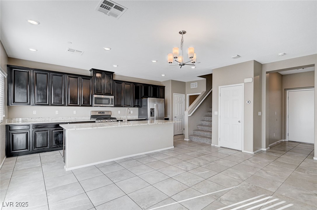 2585 Amazing Meadows Avenue 1006