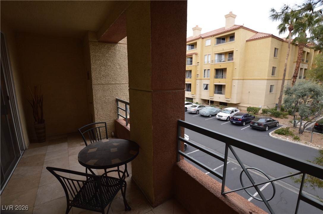 260 FLAMINGO Road 210