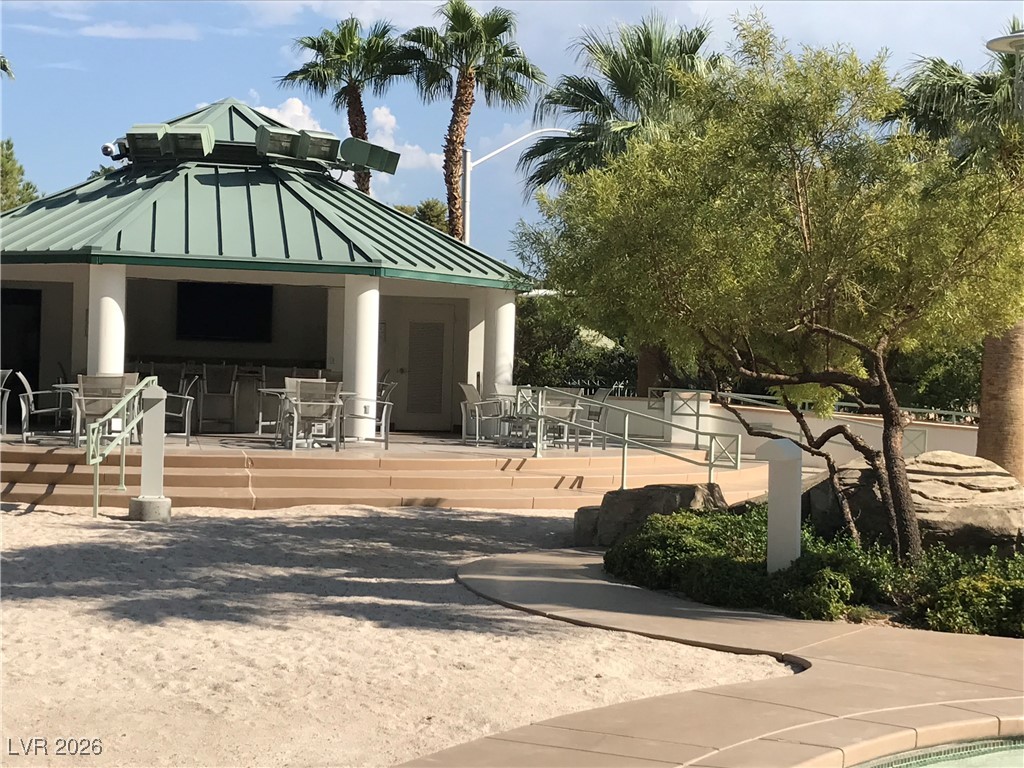 322 KAREN Avenue 1705