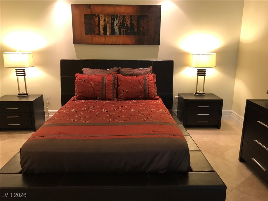 322 KAREN Avenue 1705