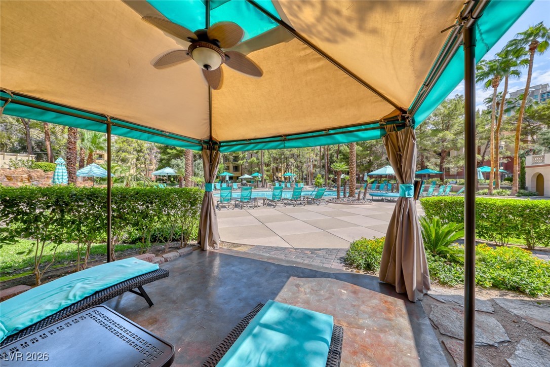 210 East Flamingo Road 218