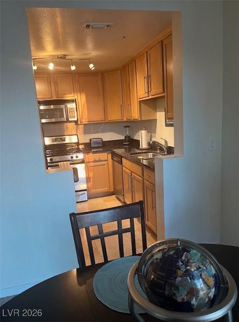 210 East Flamingo Road 218