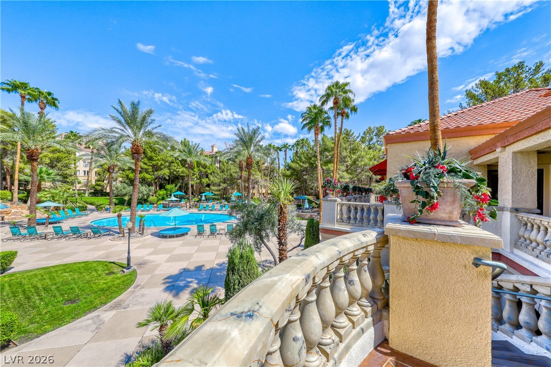 270 East FLAMINGO Road 318