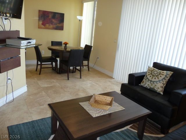 270 East FLAMINGO Road 318