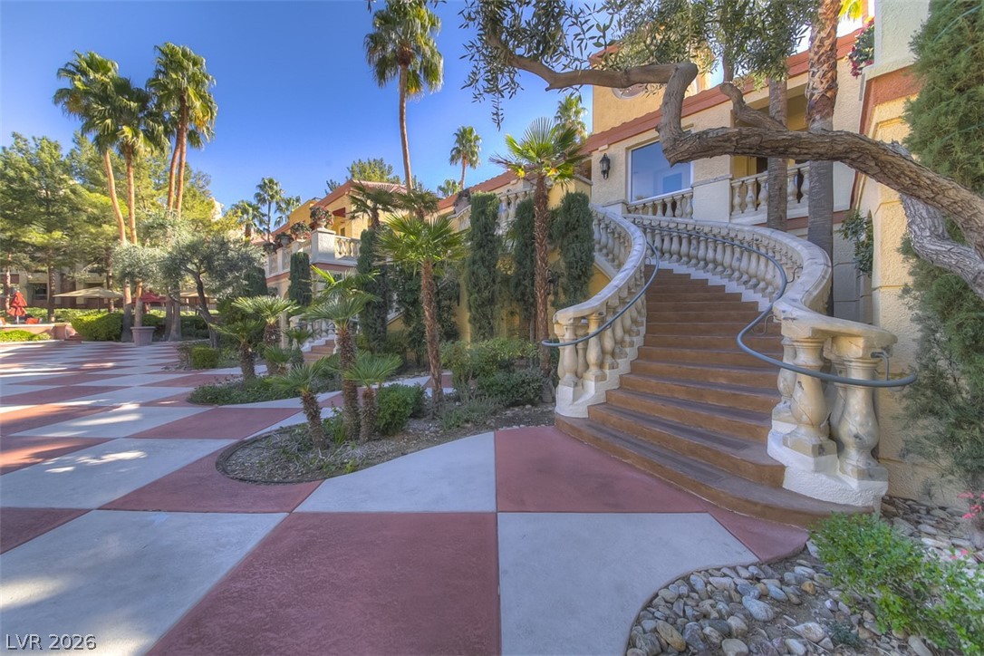 270 East FLAMINGO Road 318