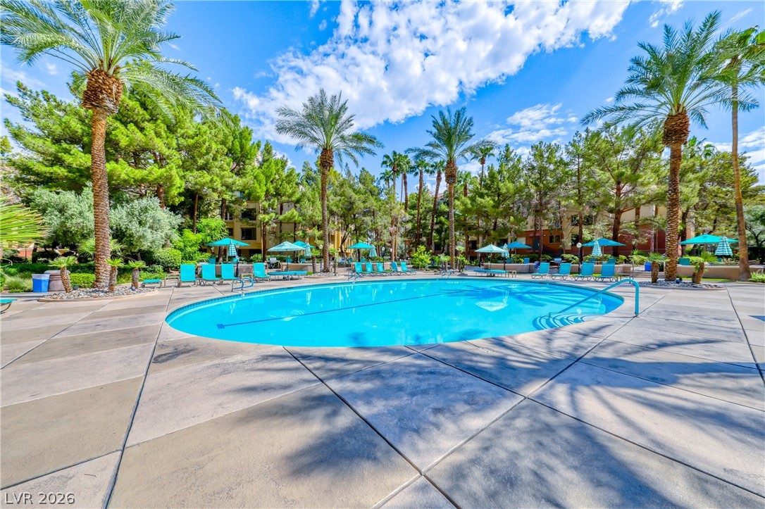 270 East FLAMINGO Road 318