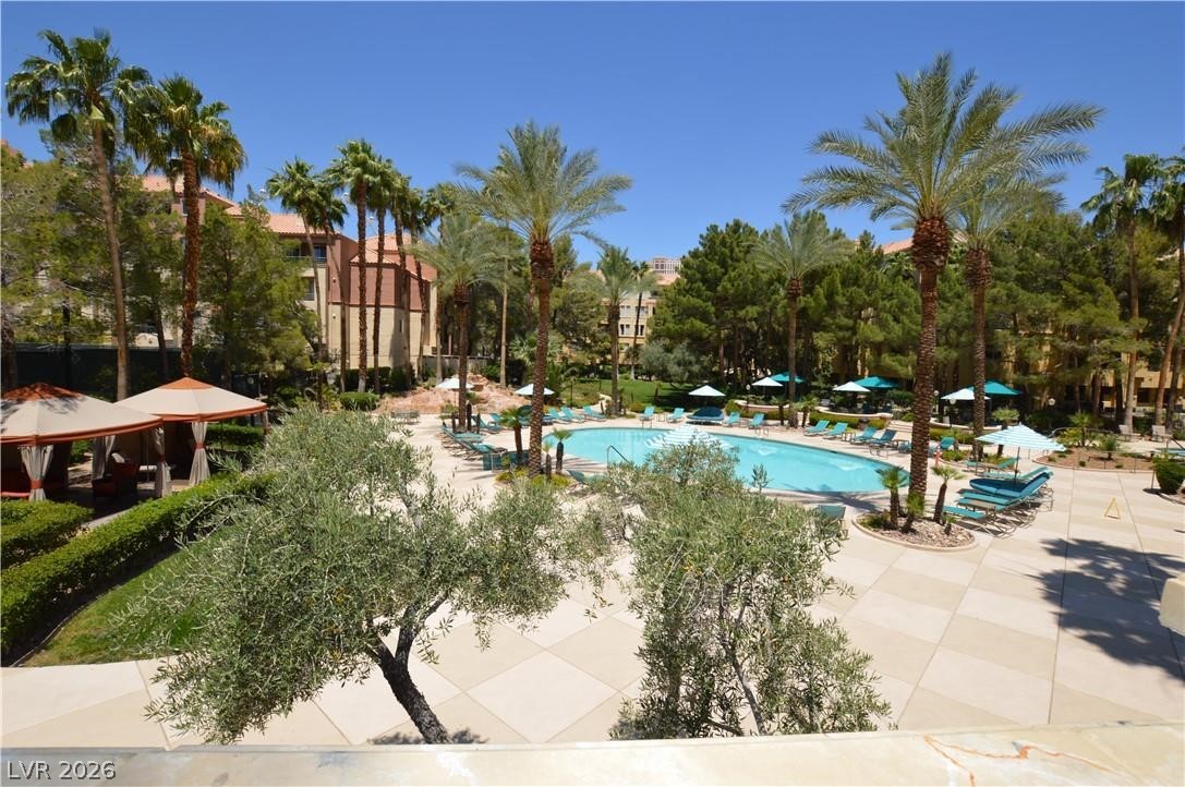 270 East FLAMINGO Road 318