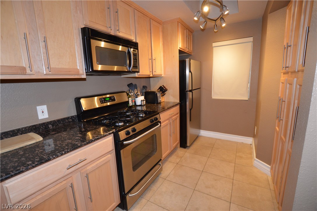 260 East Flamingo Road 213