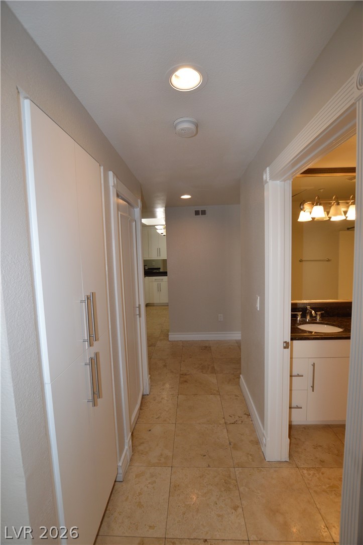 210 East Flamingo Road 301