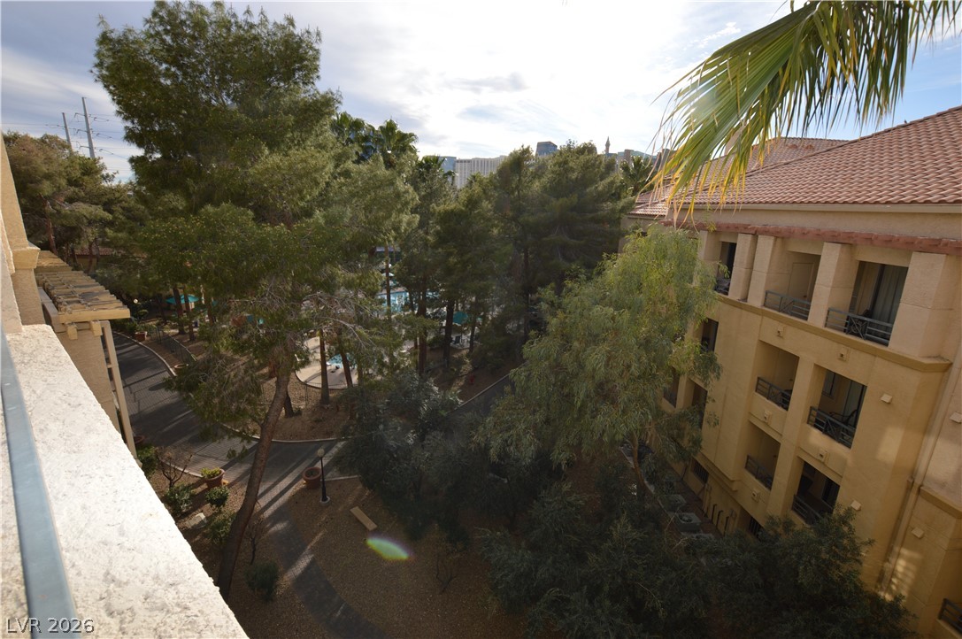 260 East Flamingo Road 416