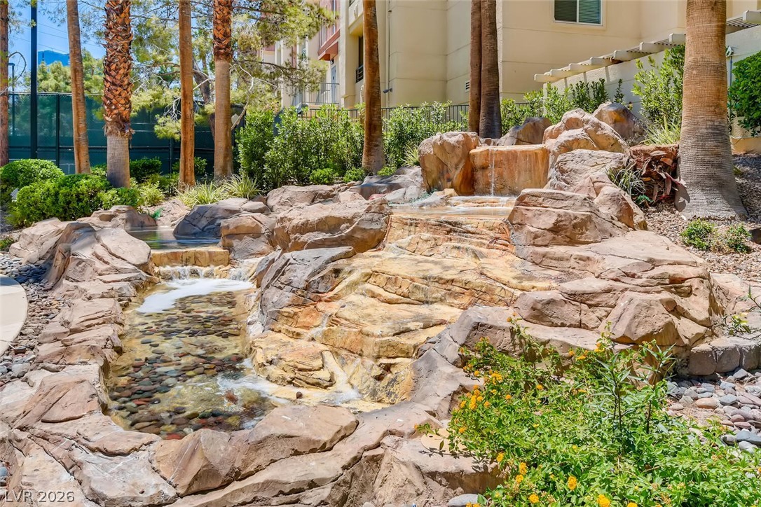 260 East Flamingo Road 416