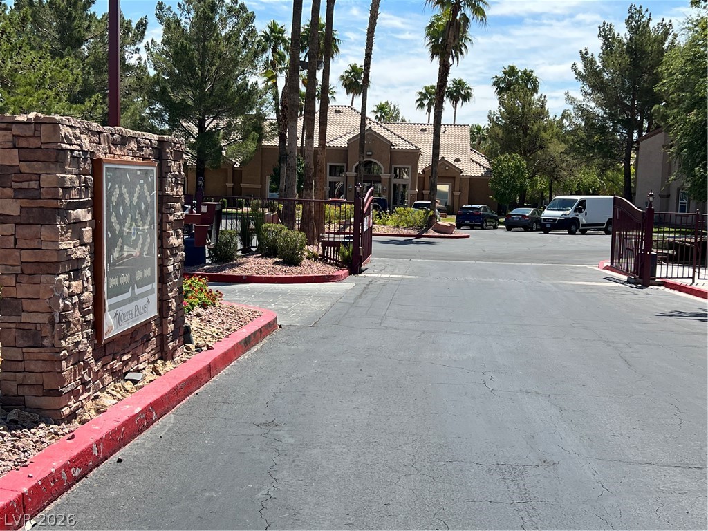 1150 North Buffalo Drive 1005