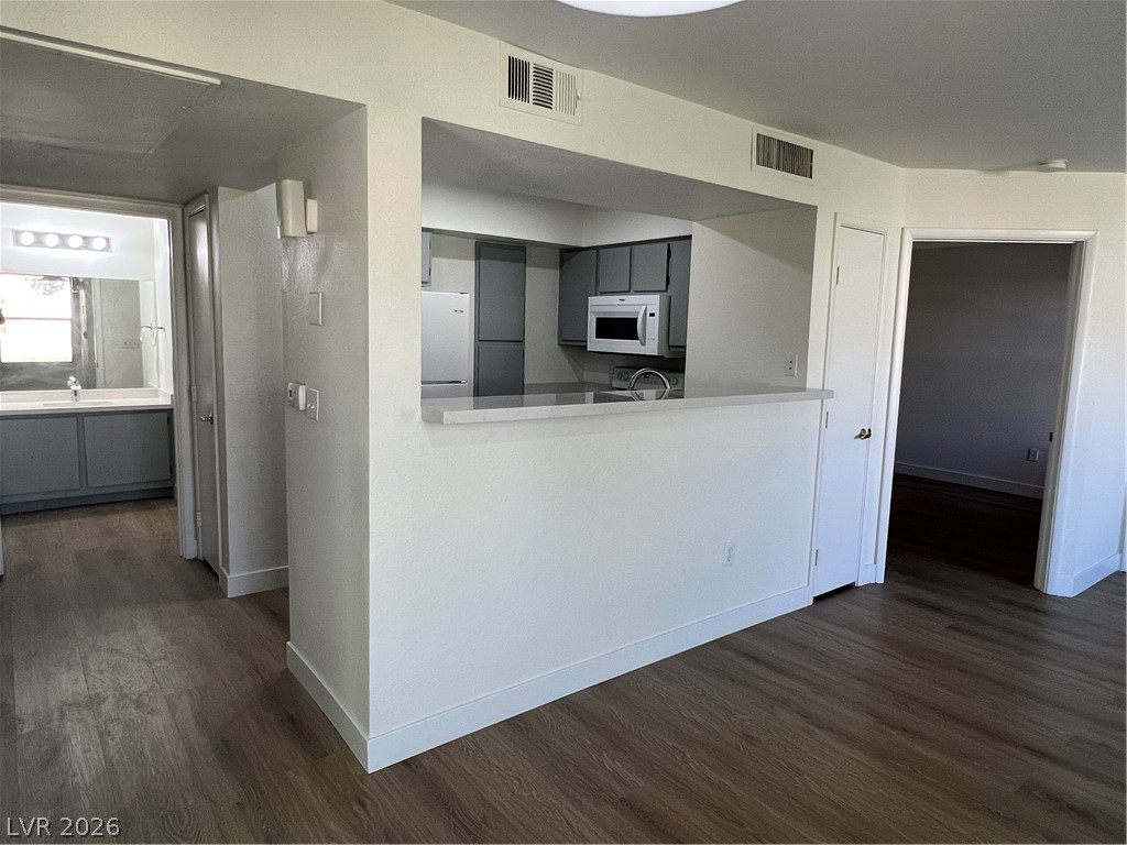 1150 North Buffalo Drive 1005