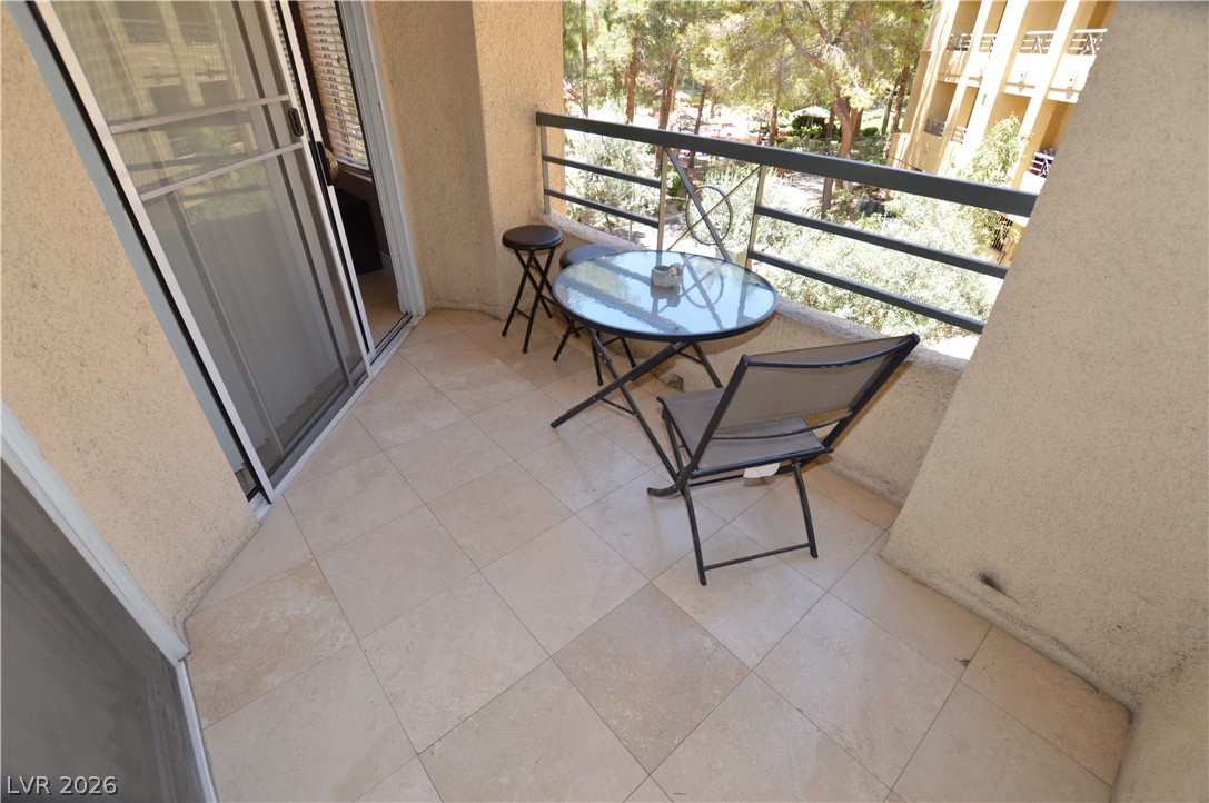260 FLAMINGO Road 216