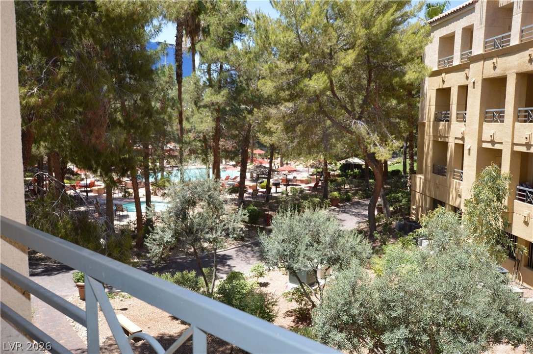 260 FLAMINGO Road 216