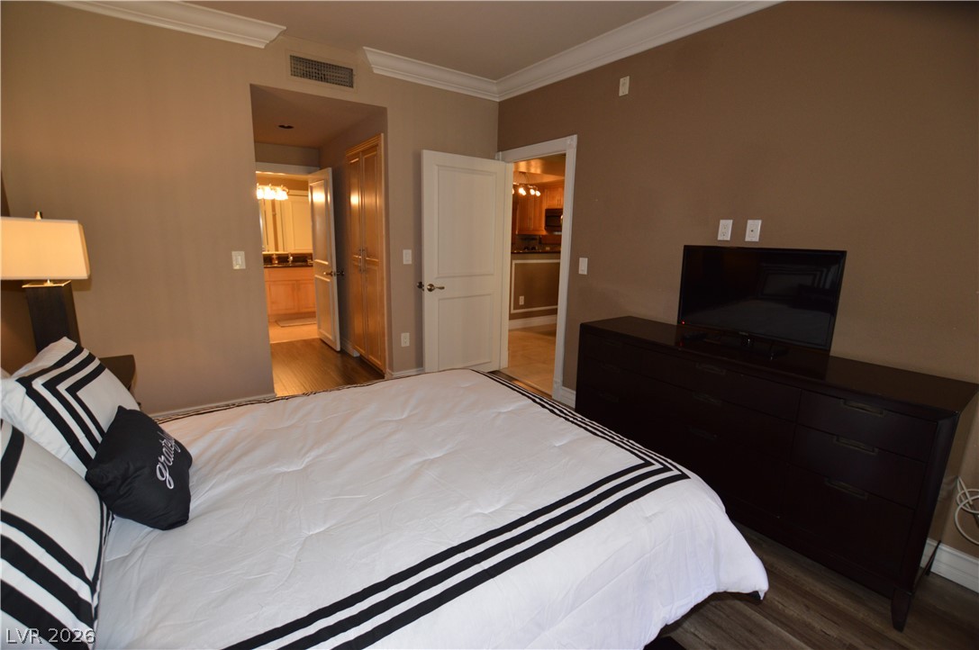 260 FLAMINGO Road 216
