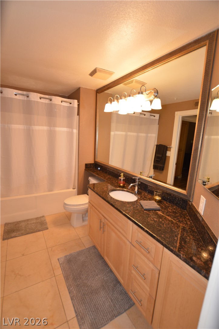 260 FLAMINGO Road 216