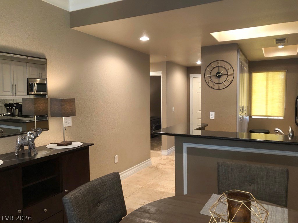 220 FLAMINGO Road 123