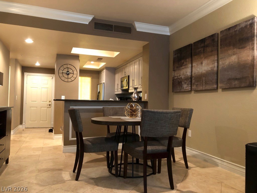 220 FLAMINGO Road 123