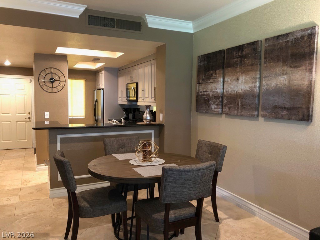 220 FLAMINGO Road 123