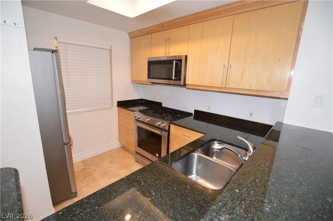 260 FLAMINGO Road 131