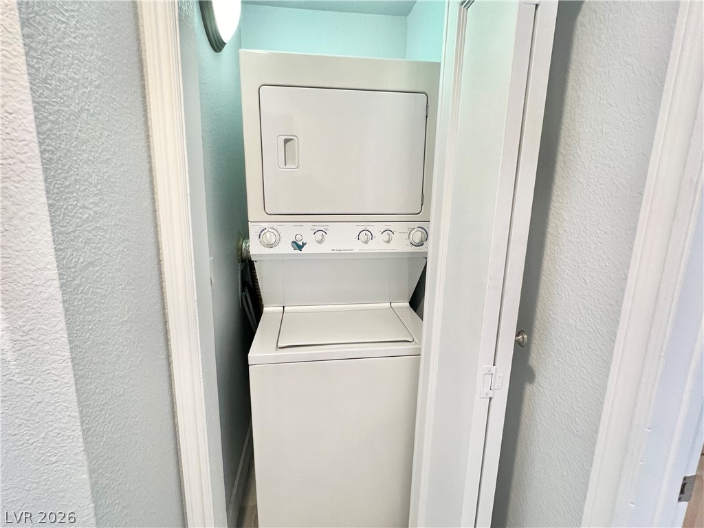 210 East Flamingo Road 320