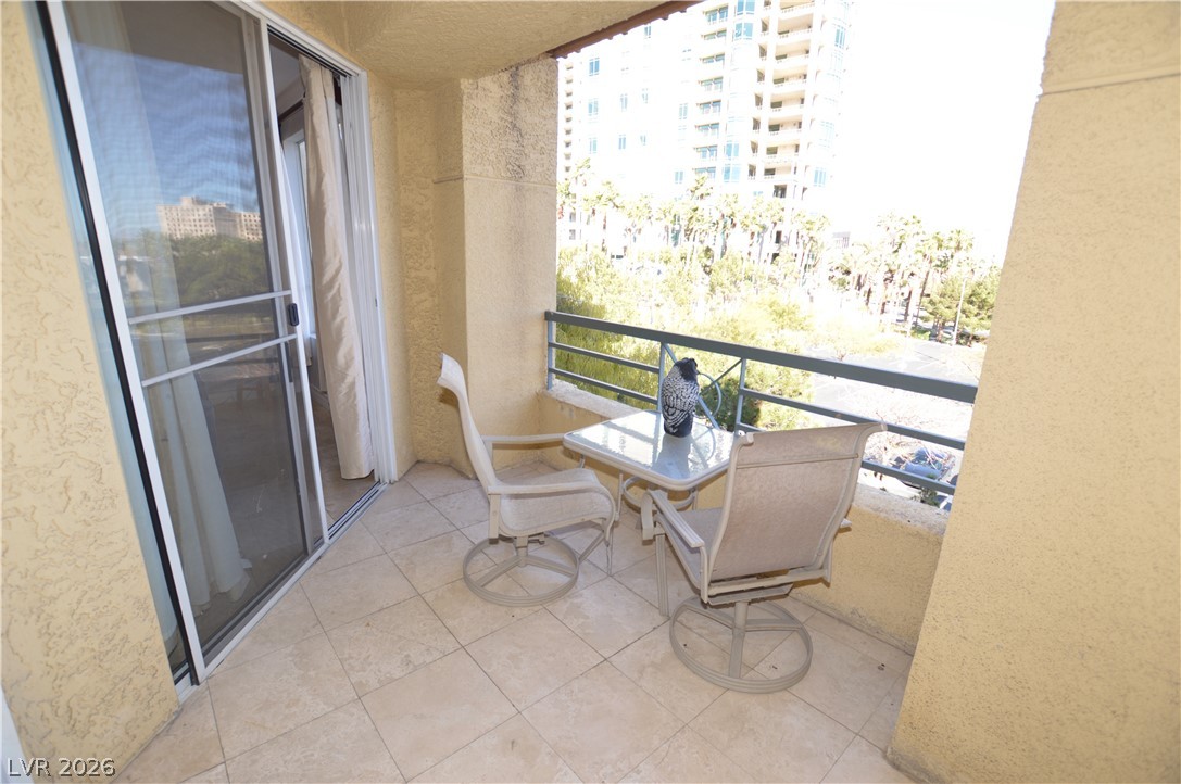 270 East FLAMINGO Road 314