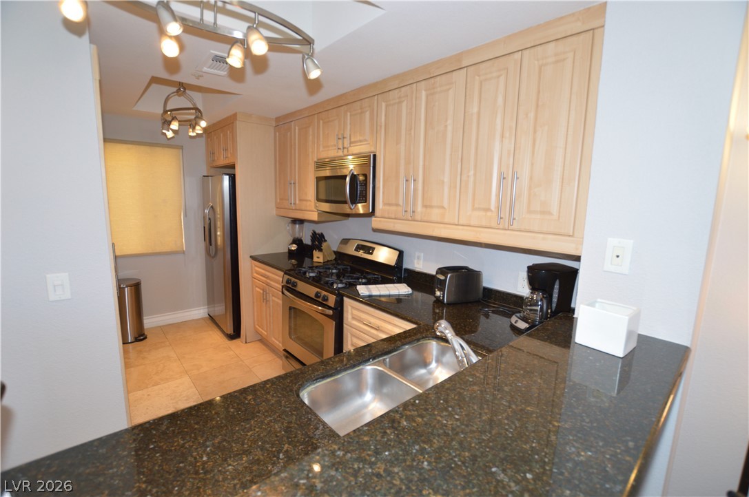 270 East FLAMINGO Road 314