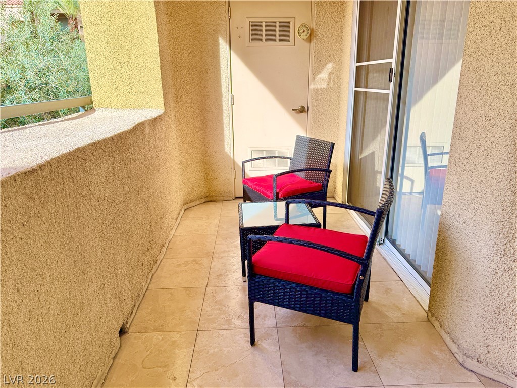 270 East Flamingo Road 106