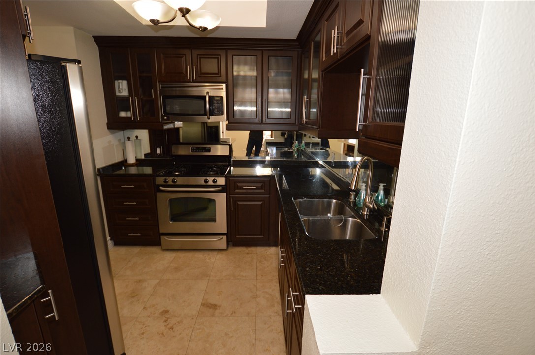 210 East Flamingo Road 202