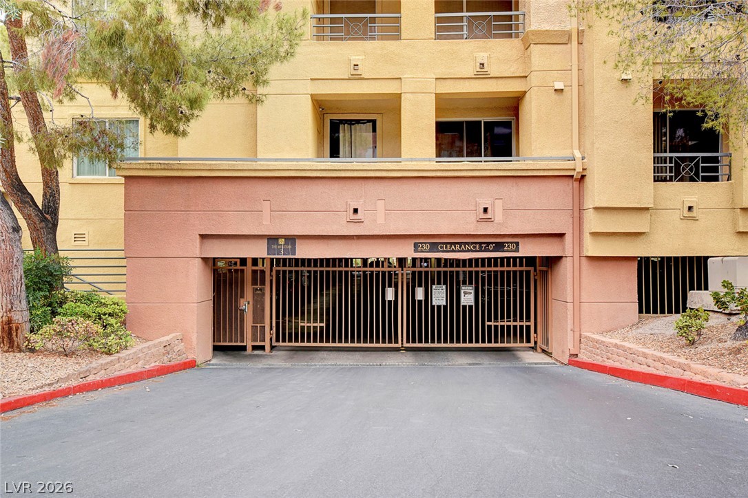 230 East Flamingo Road 106