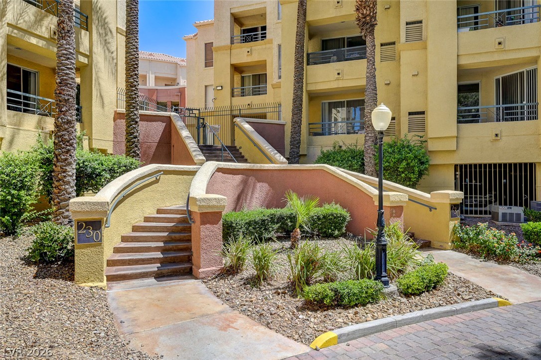 230 East Flamingo Road 106