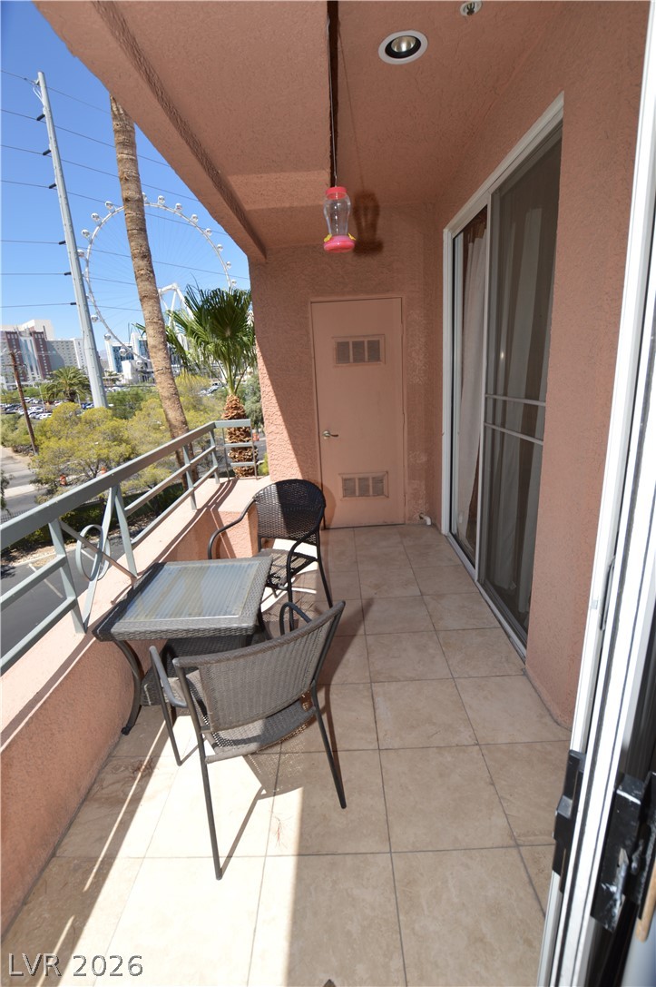 220 East FLAMINGO Road 327
