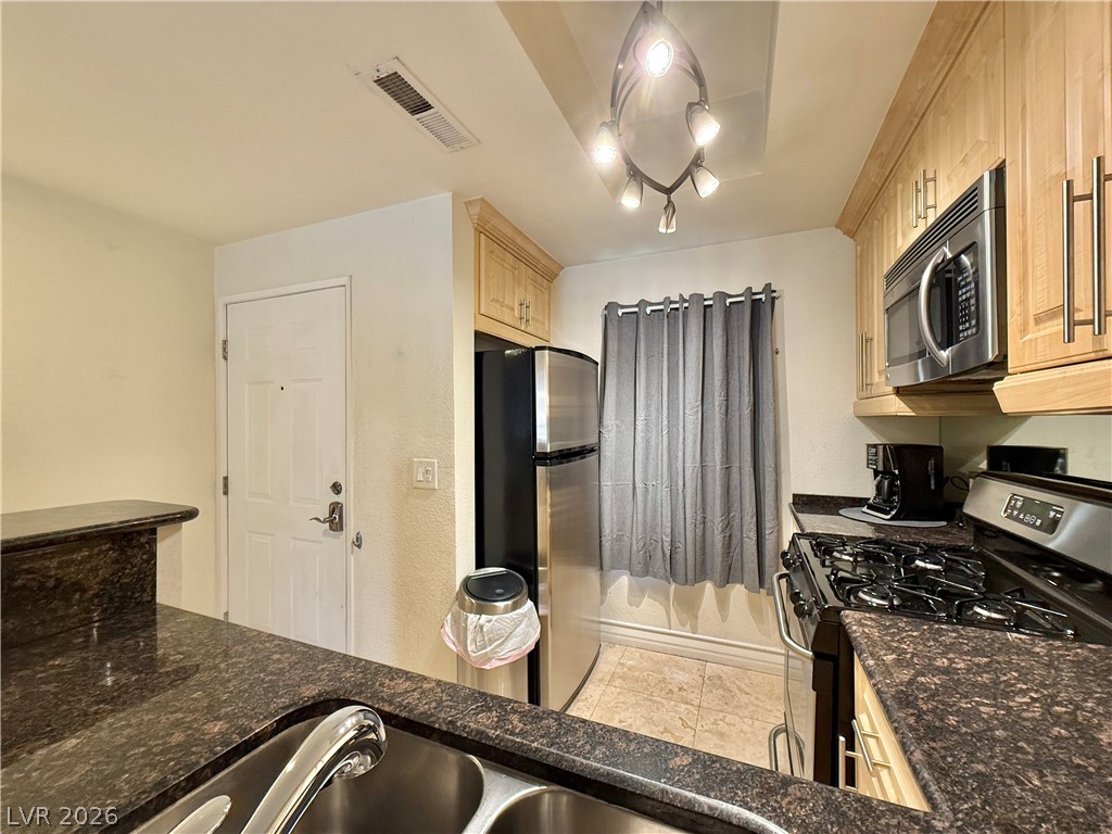 230 East Flamingo Road 210