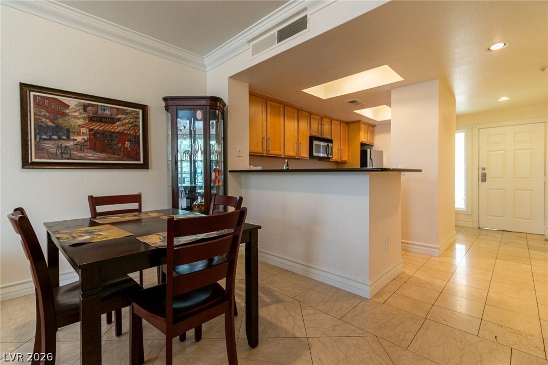 260 East Flamingo Road 304