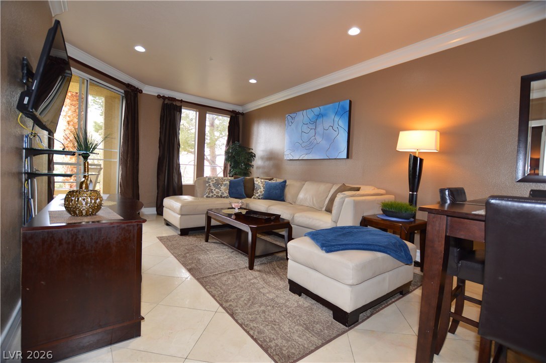 210 FLAMINGO Road 315