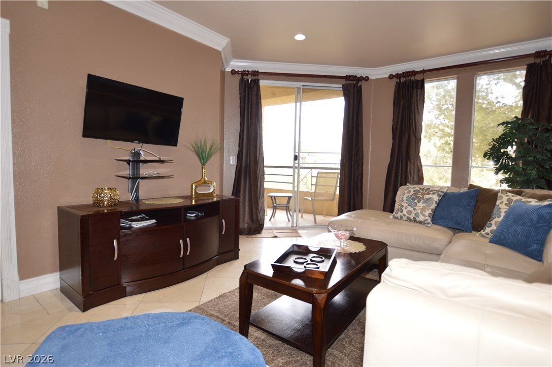 210 FLAMINGO Road 315