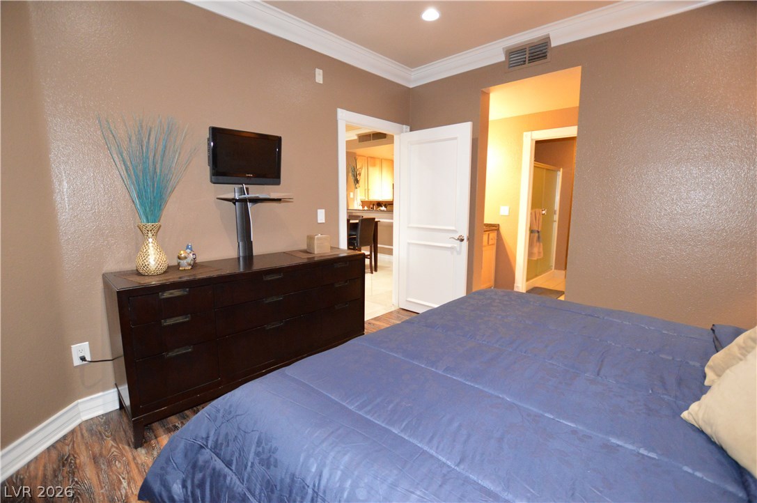 210 FLAMINGO Road 315