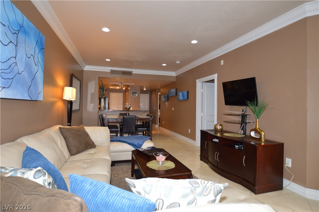 210 FLAMINGO Road 315