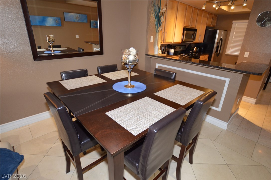 210 FLAMINGO Road 315