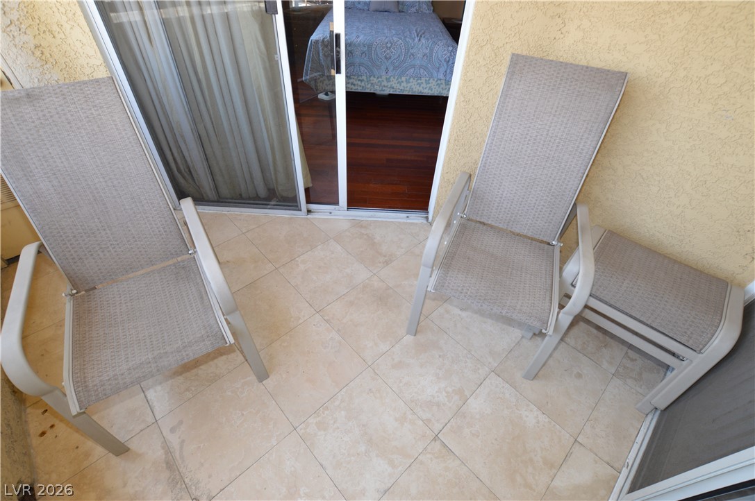210 Flamingo Road 421