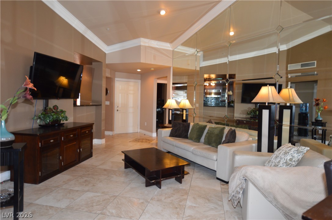 210 Flamingo Road 421