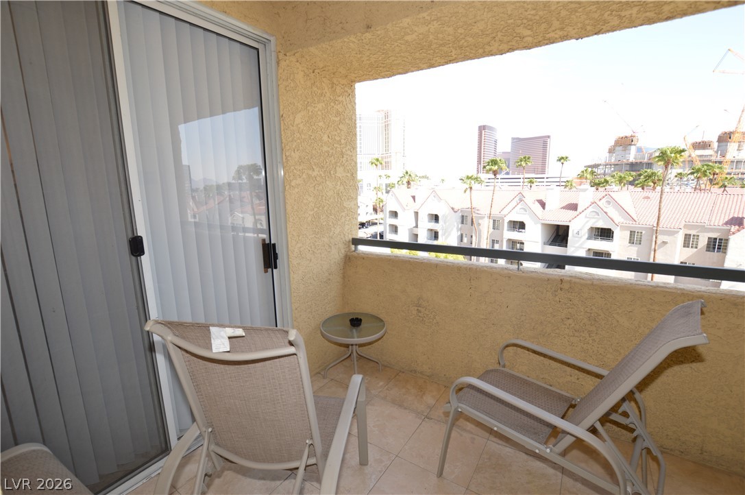 210 Flamingo Road 421