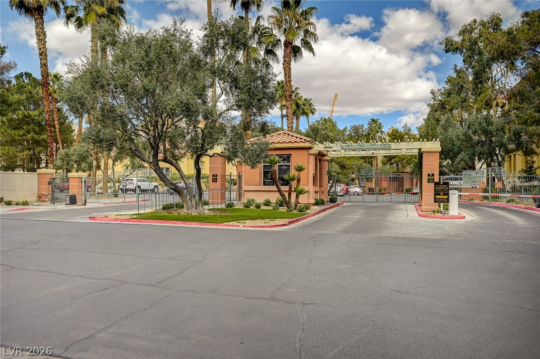 210 Flamingo Road 421