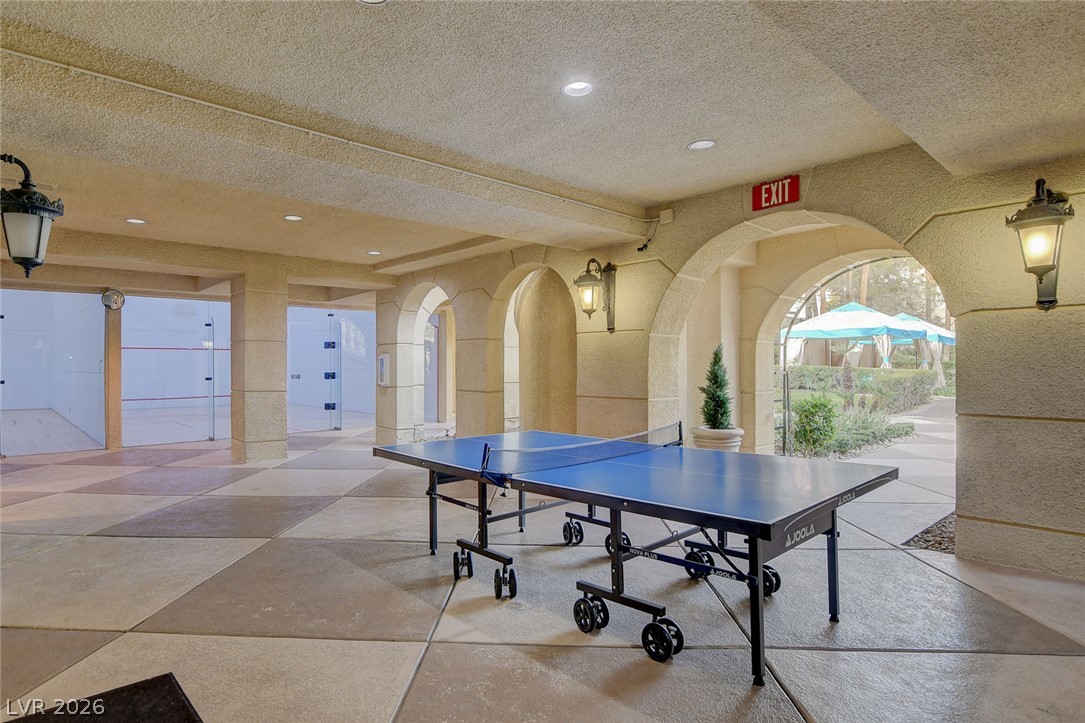 210 Flamingo Road 421