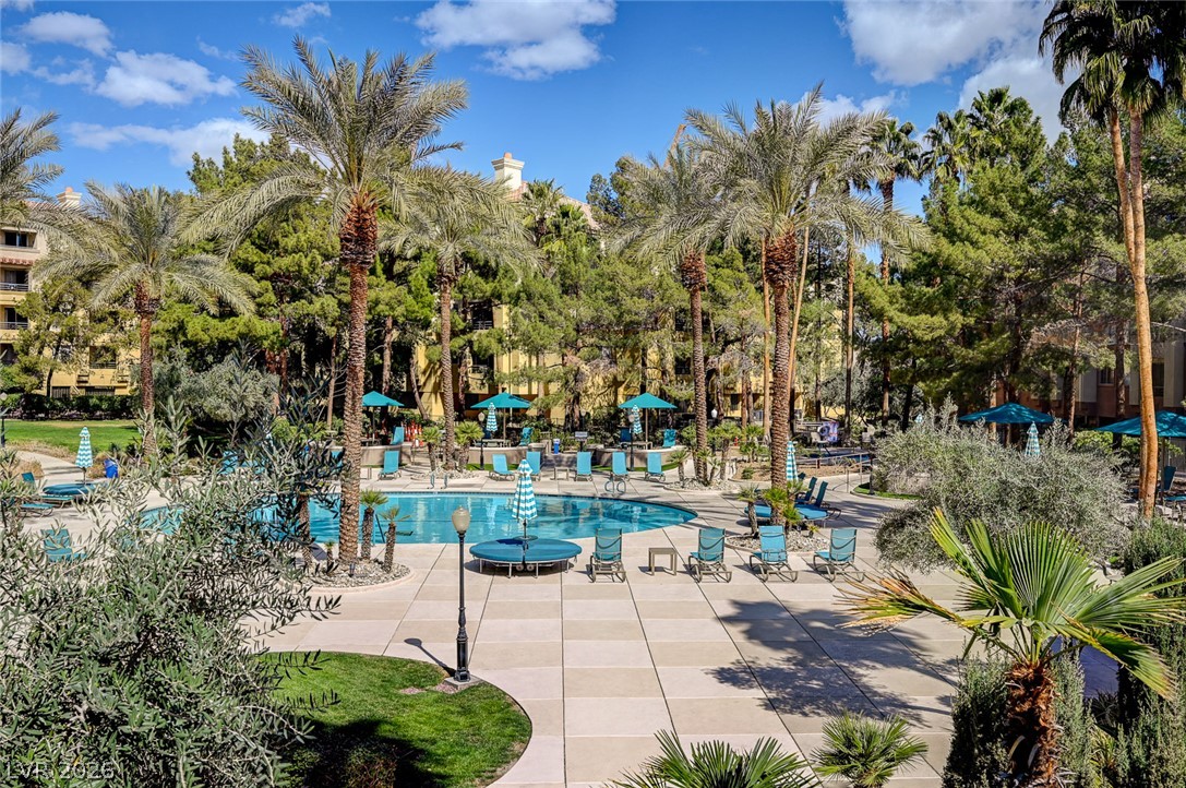 210 Flamingo Road 421